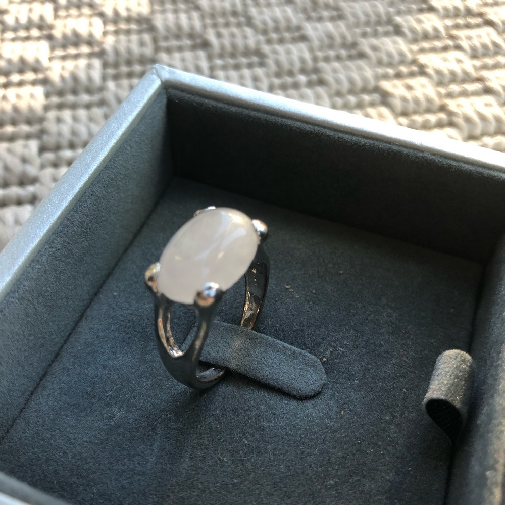 Ring - Picture 3 of 6